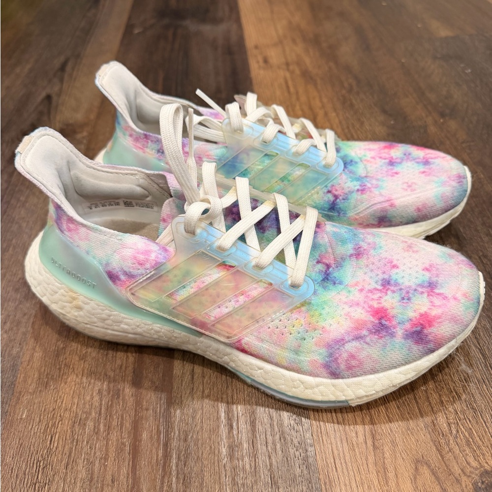 Adidas Women's ultra boost 21 tie-dye